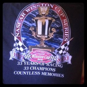 Vintage NASCAR Winston Cup Racing T 2003.